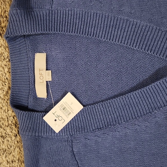 LOFT Cardigan - Picture 3 of 5